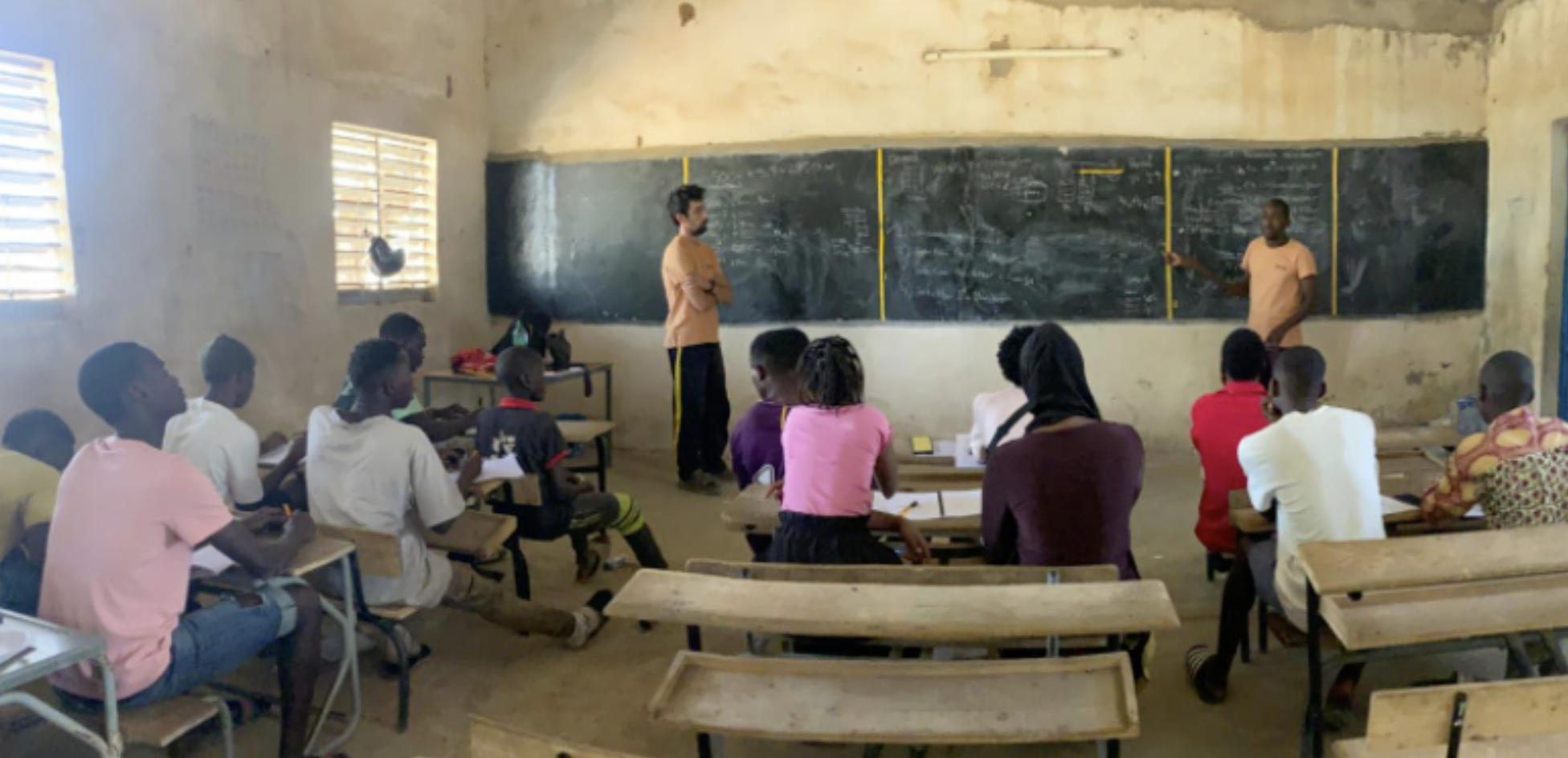 Clase de energia solar en dindefelo